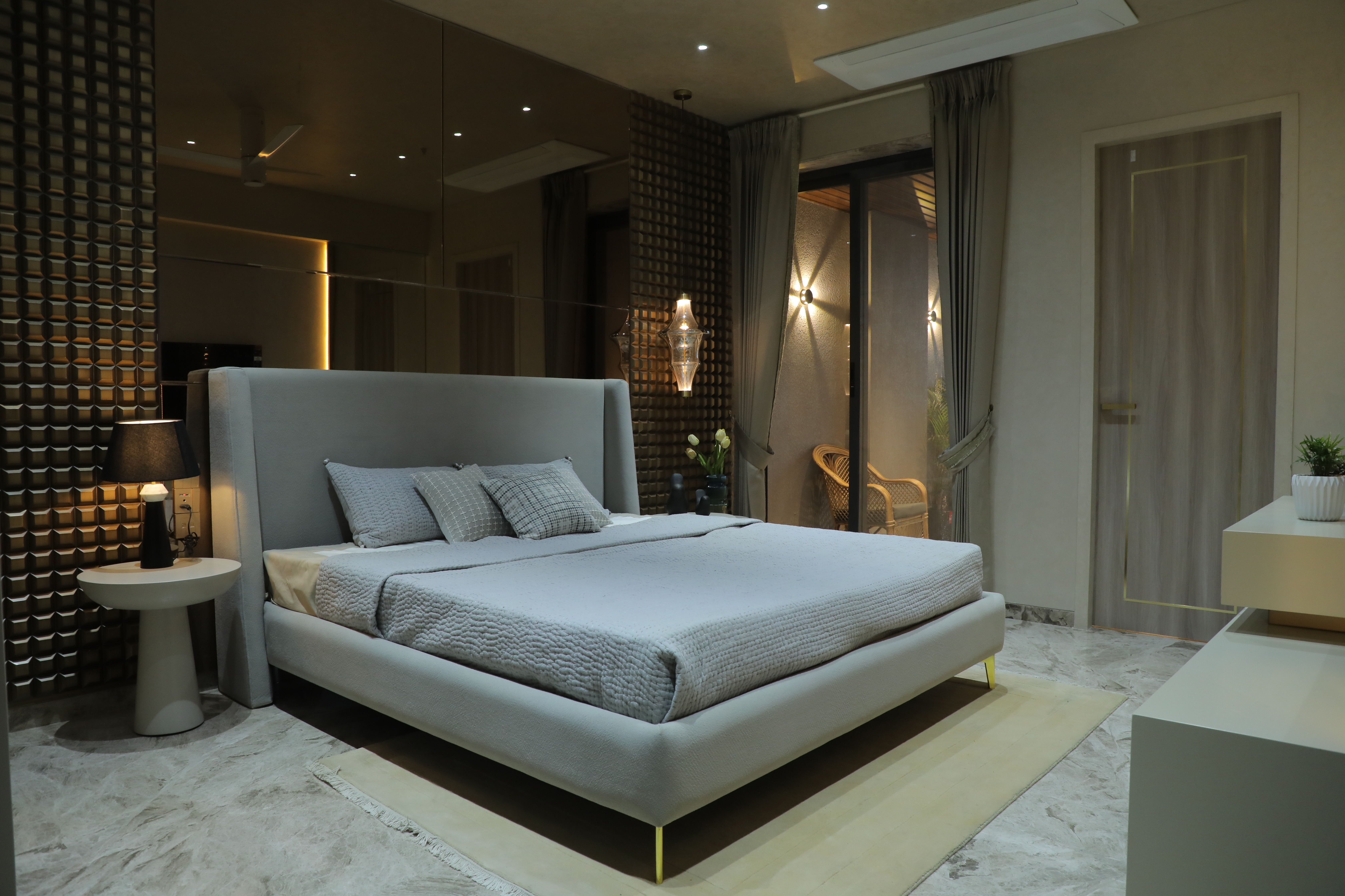 PRIVATE MASTER SUITE 1